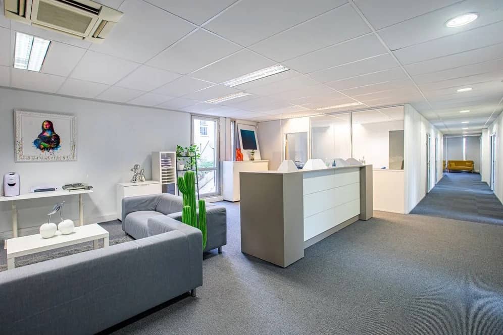 Coworking space at 8 Rue des Frères Caudron, Vélizy-Villacoublay – photo 2