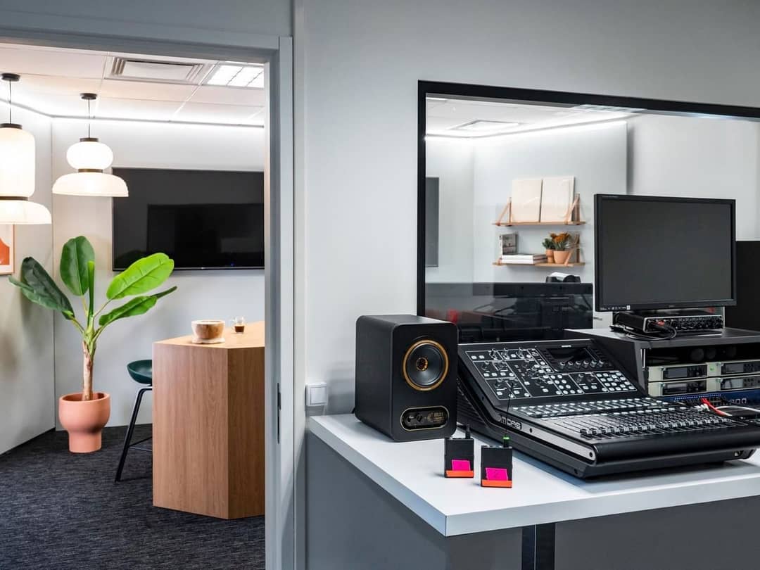 Centre d'affaires 15-17 Rue Traversière, Paris – photo 4