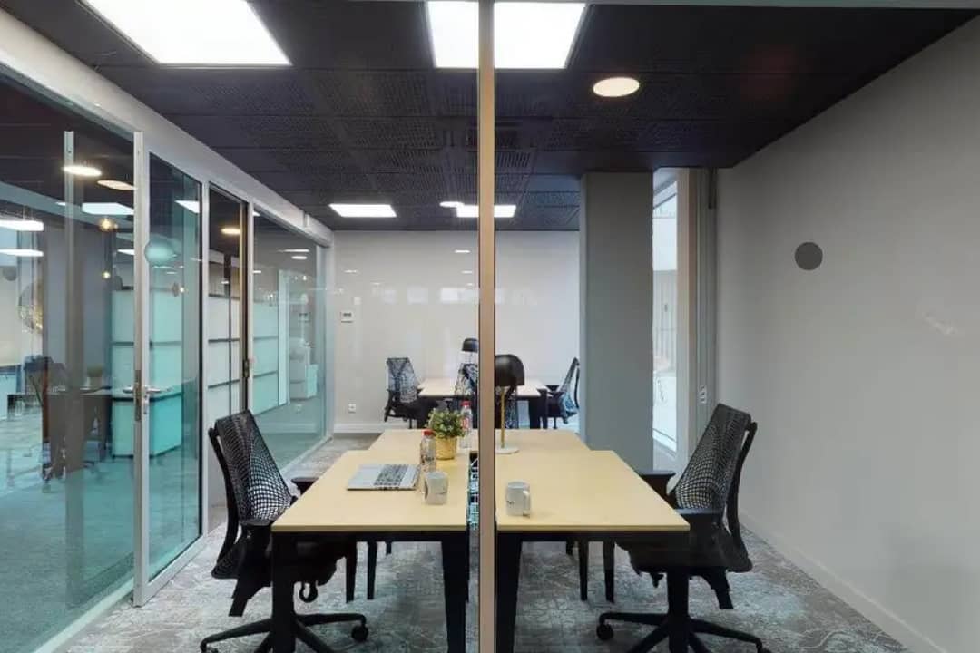 Coworking space at 143 Rue d'Athènes, Lille – photo 2