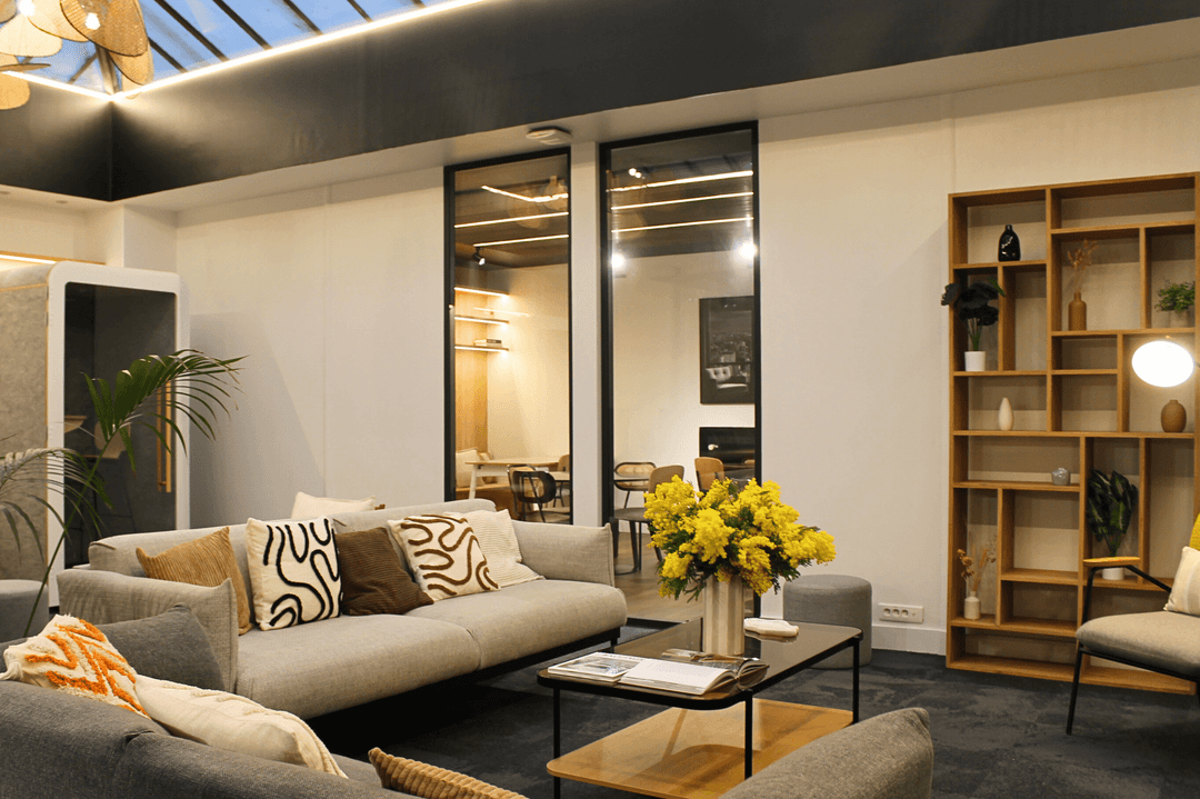 Bureau opéré 45 Rue des Petites Écuries, Paris – photo 1