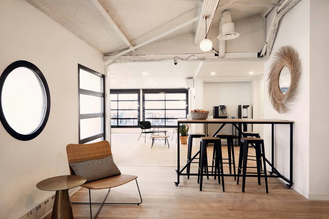 Bureau opéré 12 Rue Duhesme, Paris – photo 1