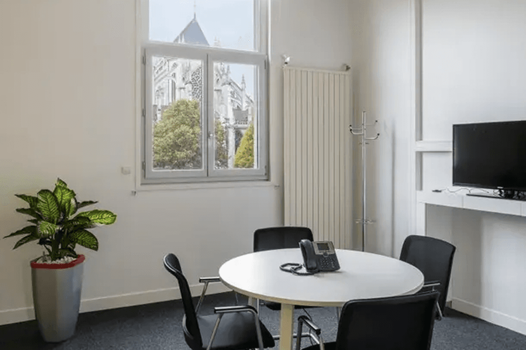 Coworking space at 1 Rue du Pont de Paris, Beauvais – photo 3