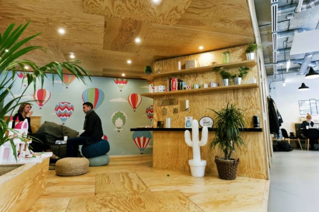Coworking space at 41 Rue Camille Desmoulins, Issy-les-Moulineaux – photo 1
