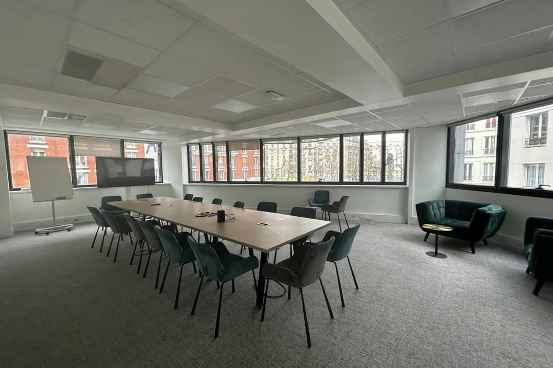 Bureau opéré 9 Boulevard Gouvion-Saint-Cyr, Paris – photo 3