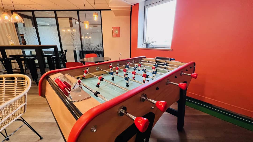 Coworking space at 17 Rue Jeanne Braconnier, Meudon