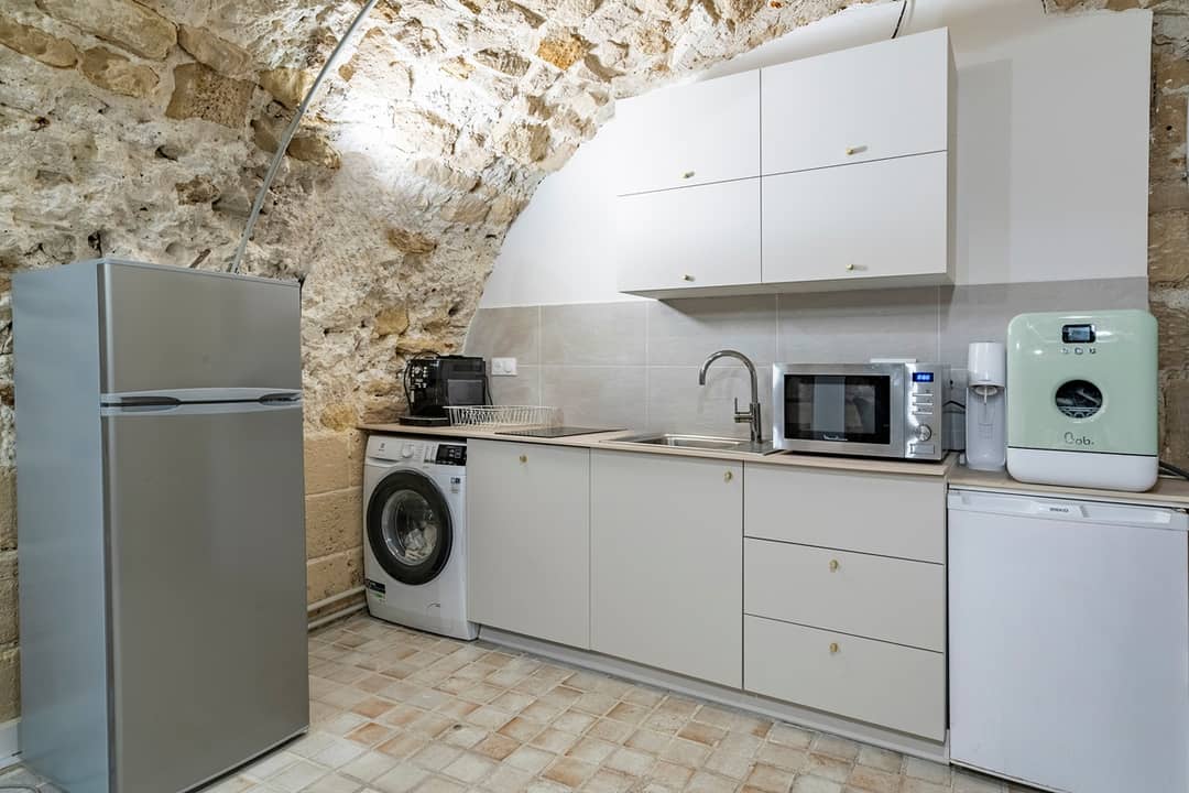 Bureau opéré 66 Rue Saint-Antoine, Paris