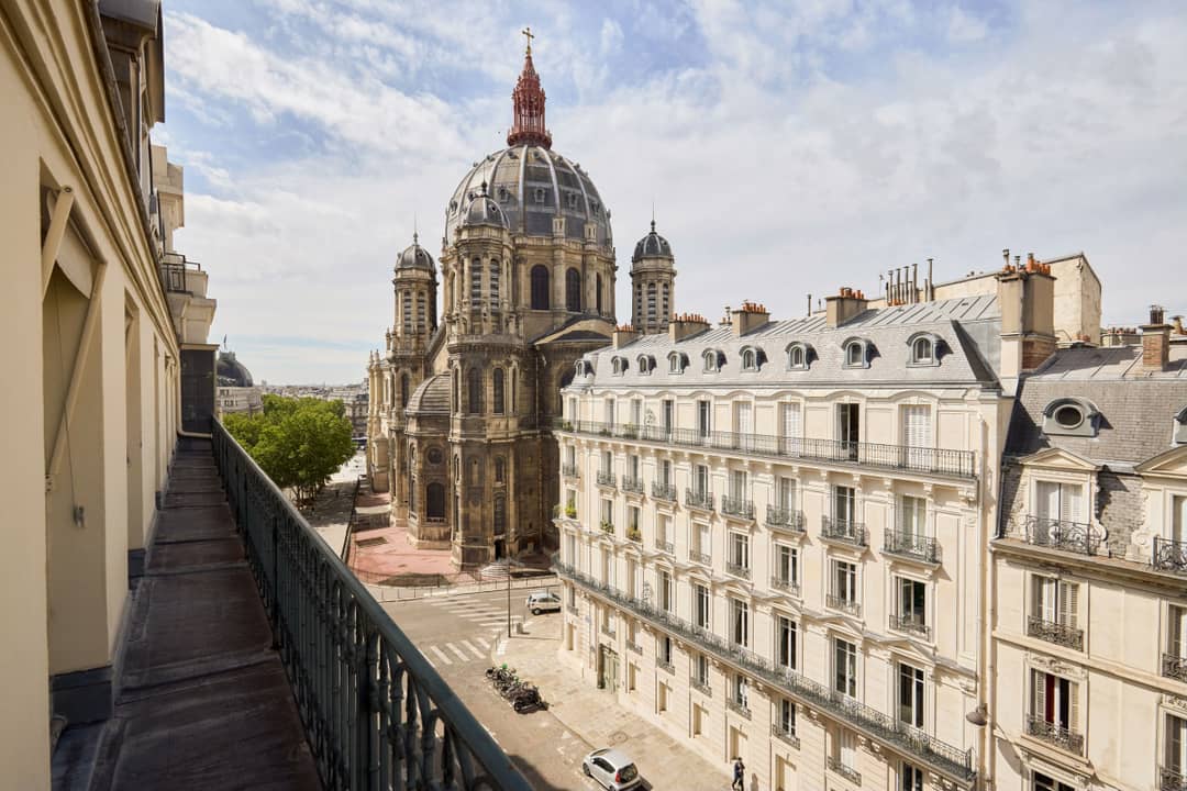 Coworking space at 6 Rue du Général Foy, Paris