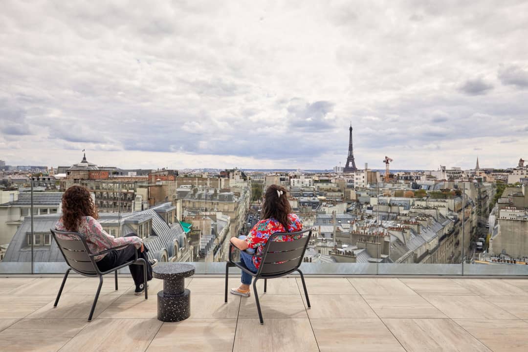 Coworking space at 128 Rue du Faubourg Saint-Honoré, Paris