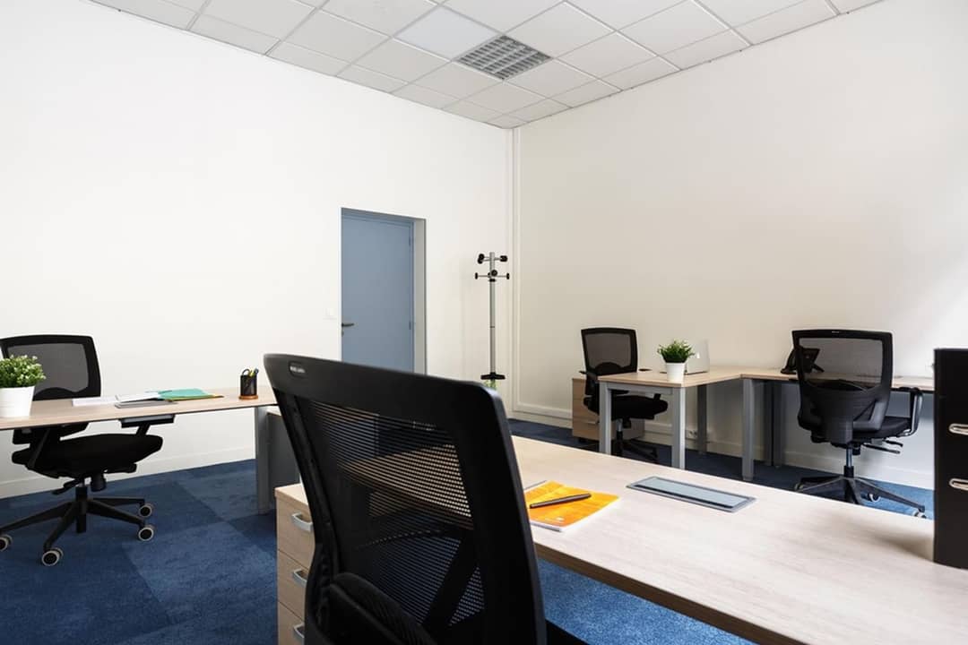 Coworking space at 3 Square Desaix, Paris