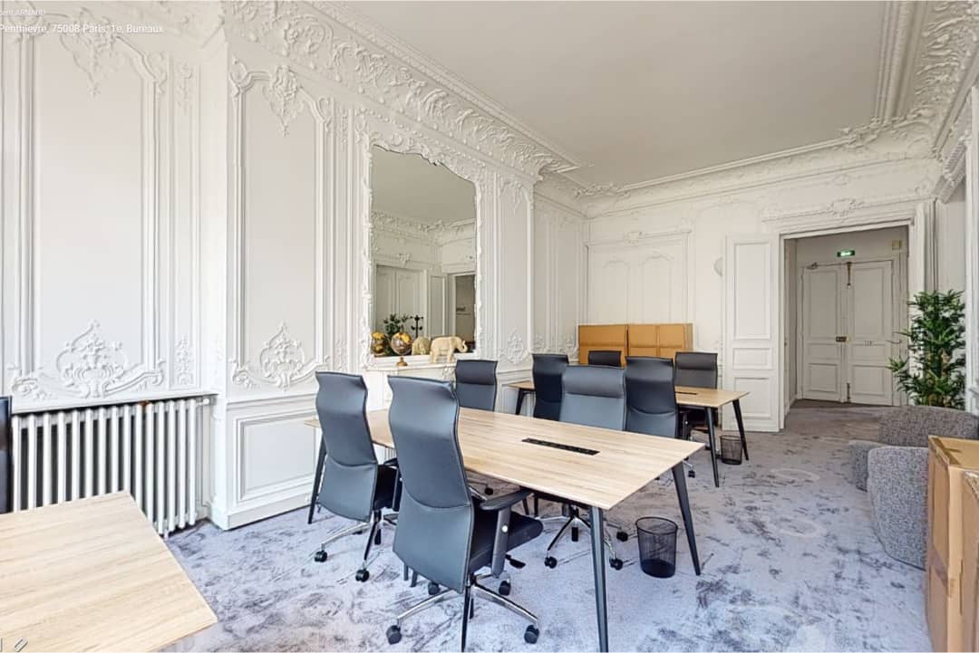 Coworking space at 24 Rue de Penthièvre, Paris