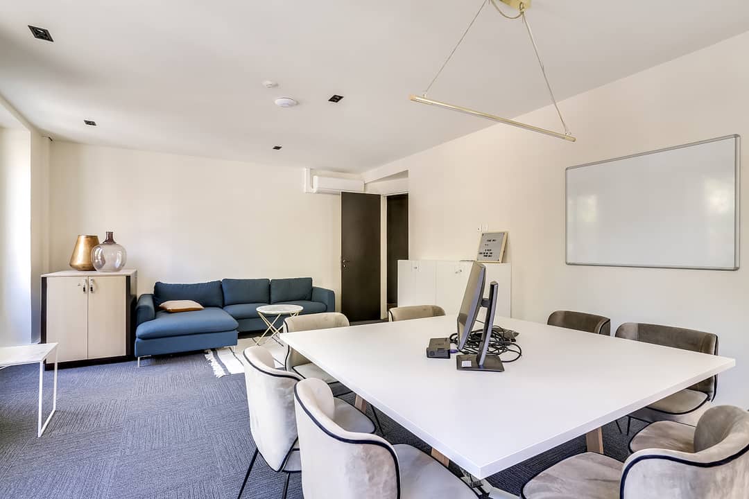 Bureau opéré 93 Boulevard Haussmann, Paris – photo 5