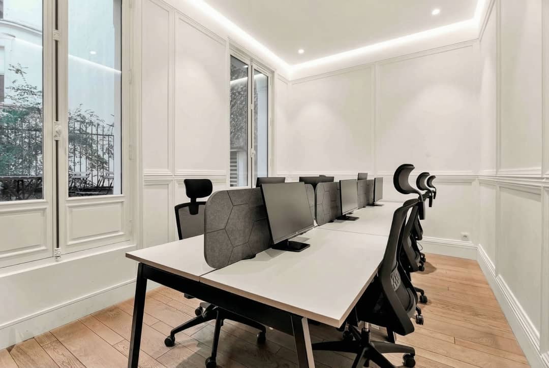 Bureau opéré 14 Av. Franklin Delano Roosevelt, Paris – photo 1