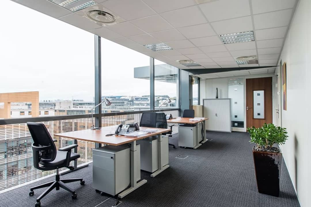 Coworking space at 13 Rue Camille Desmoulins, Issy-les-Moulineaux – photo 3