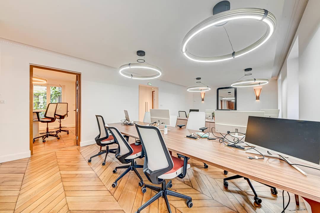 Managed office at 16 Avenue Trudaine, Paris