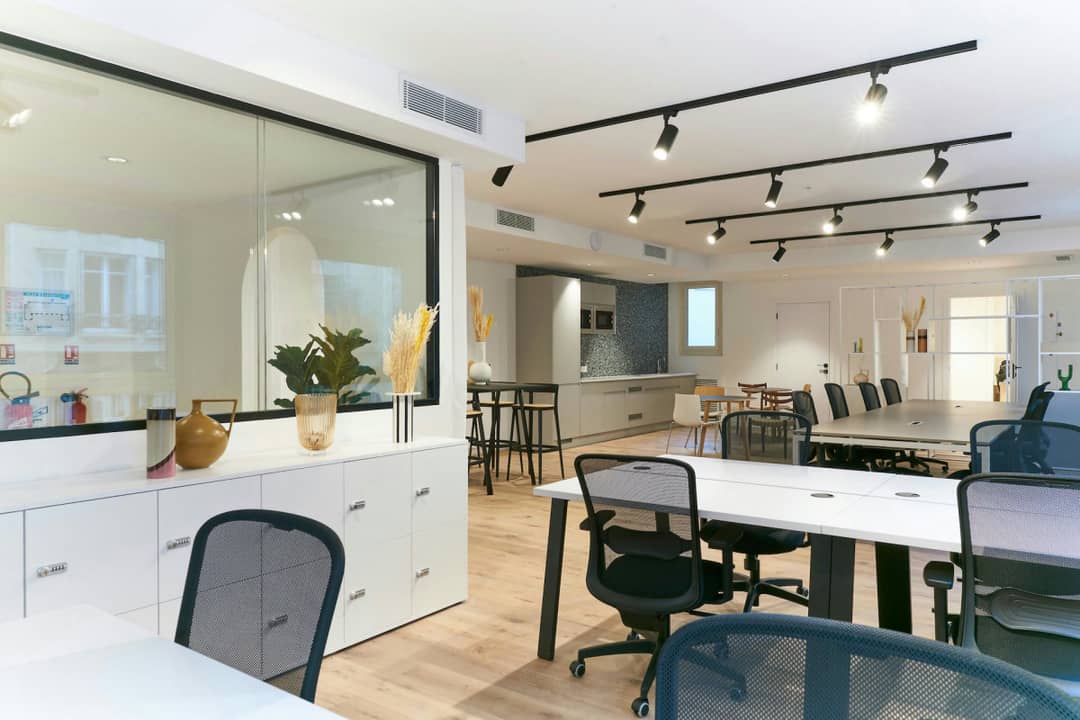Bureau opéré 11 Rue de Grenelle, Paris