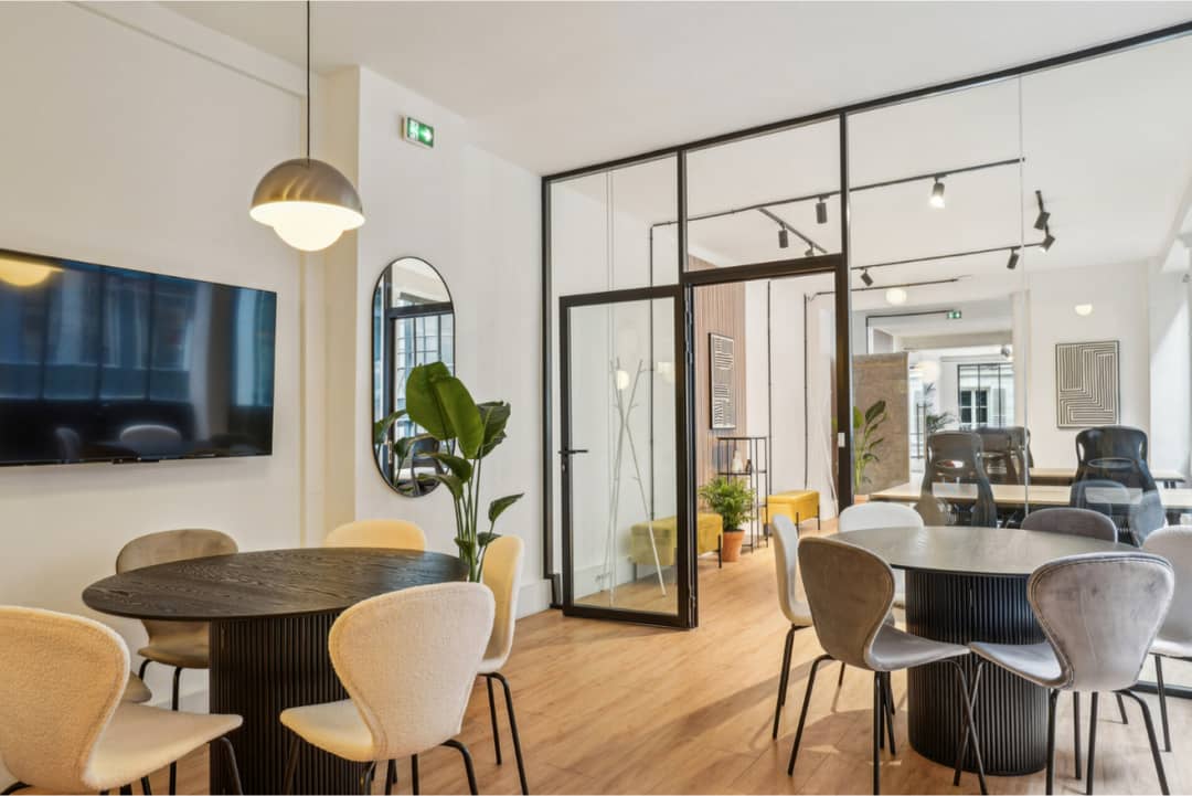 Bureau opéré 29 Rue des Petites Écuries, Paris – photo 5
