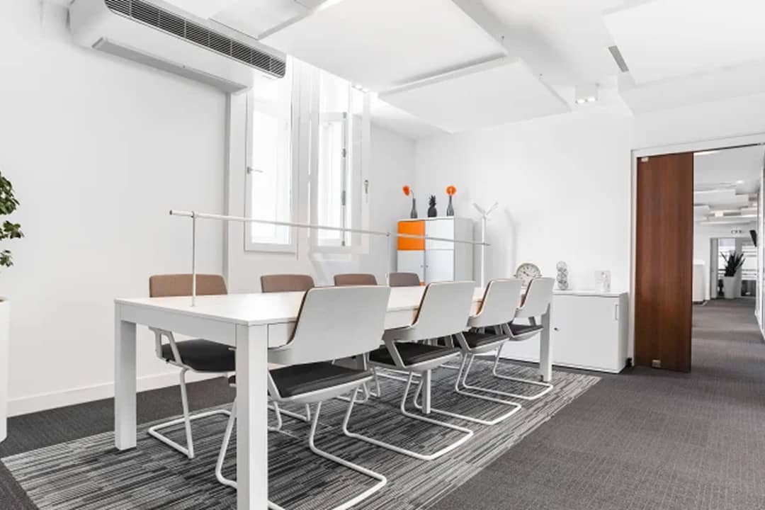 Coworking space at Bordeaux Saint-Jean, Bordeaux – photo 1