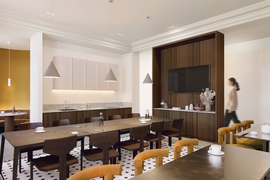 Bureau opéré 151 Boulevard Haussmann, Paris – photo 2