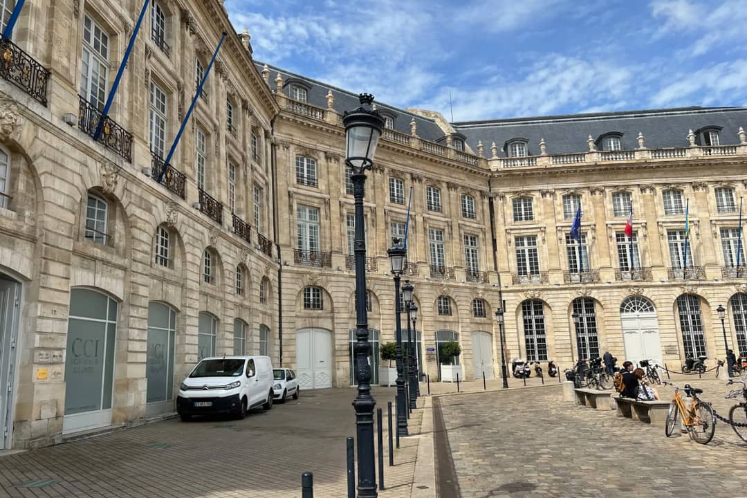 Managed office at 12 Place de la Bourse, Bordeaux