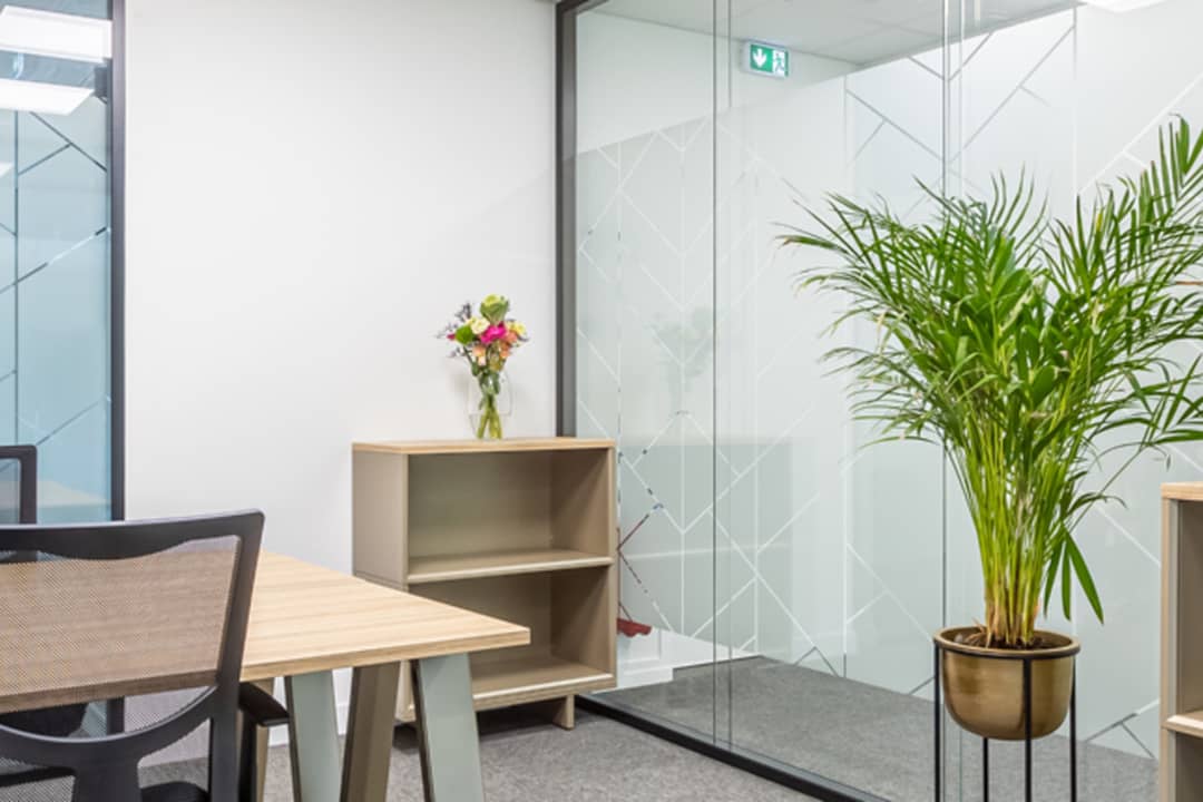 Coworking space at 2 Rue de la Martinellerie, Trélazé – photo 2