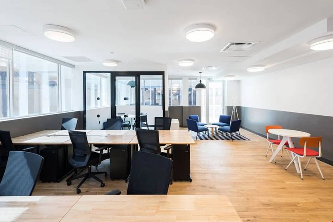 Centre de coworking 2015 Main Street, Vancouver – photo 1