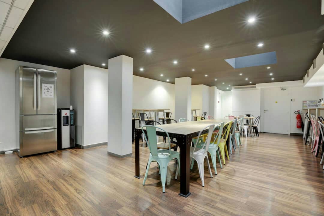 Bureau opéré 7 Rue de Chartres, Neuilly-sur-Seine – photo 4