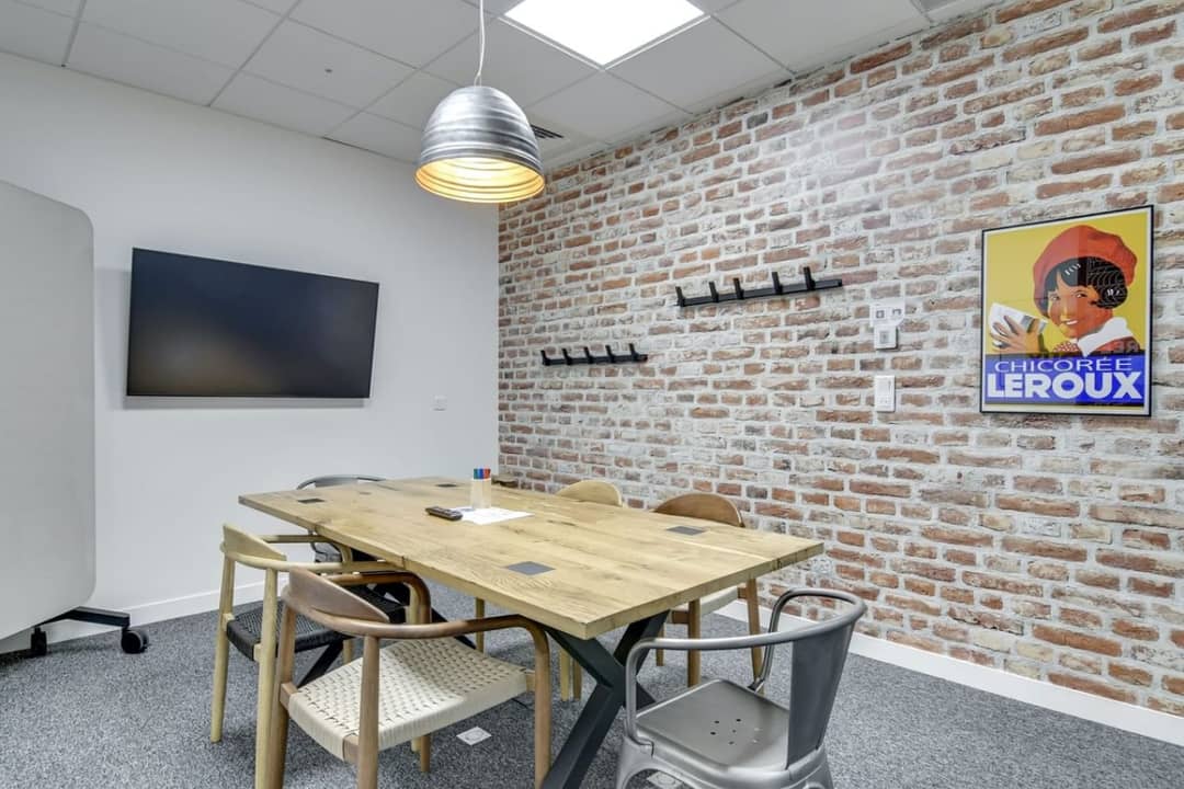 Coworking space at 19 Rue d'Amiens, Lille – photo 4