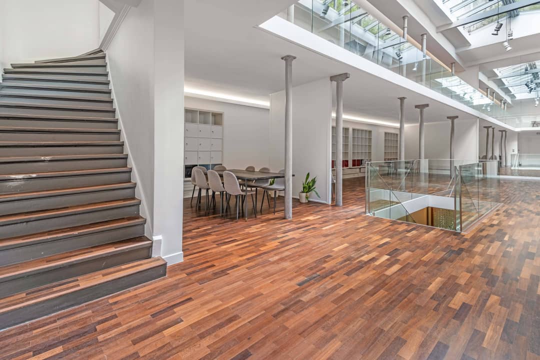 Bureau opéré 61 Rue Meslay, Paris – photo 1