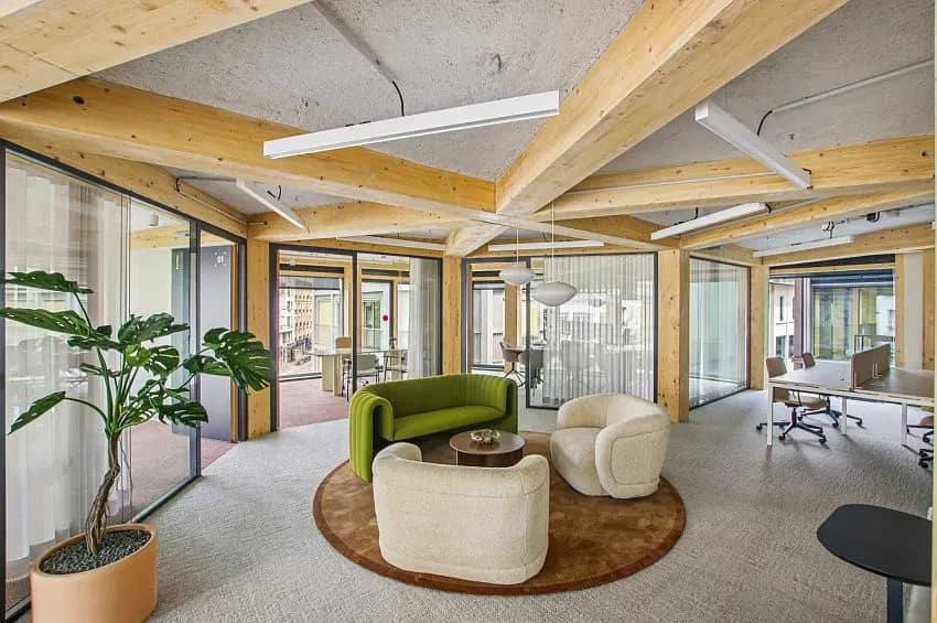 Bureau opéré 206 Rue La Fayette, Paris