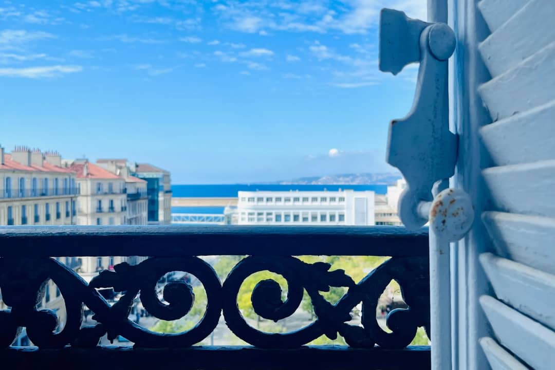 Managed office at 63 Rue de Forbin, Marseille