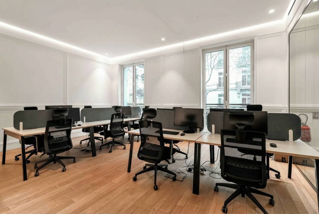 Bureau opéré 14 Av. Franklin Delano Roosevelt, Paris – photo 3