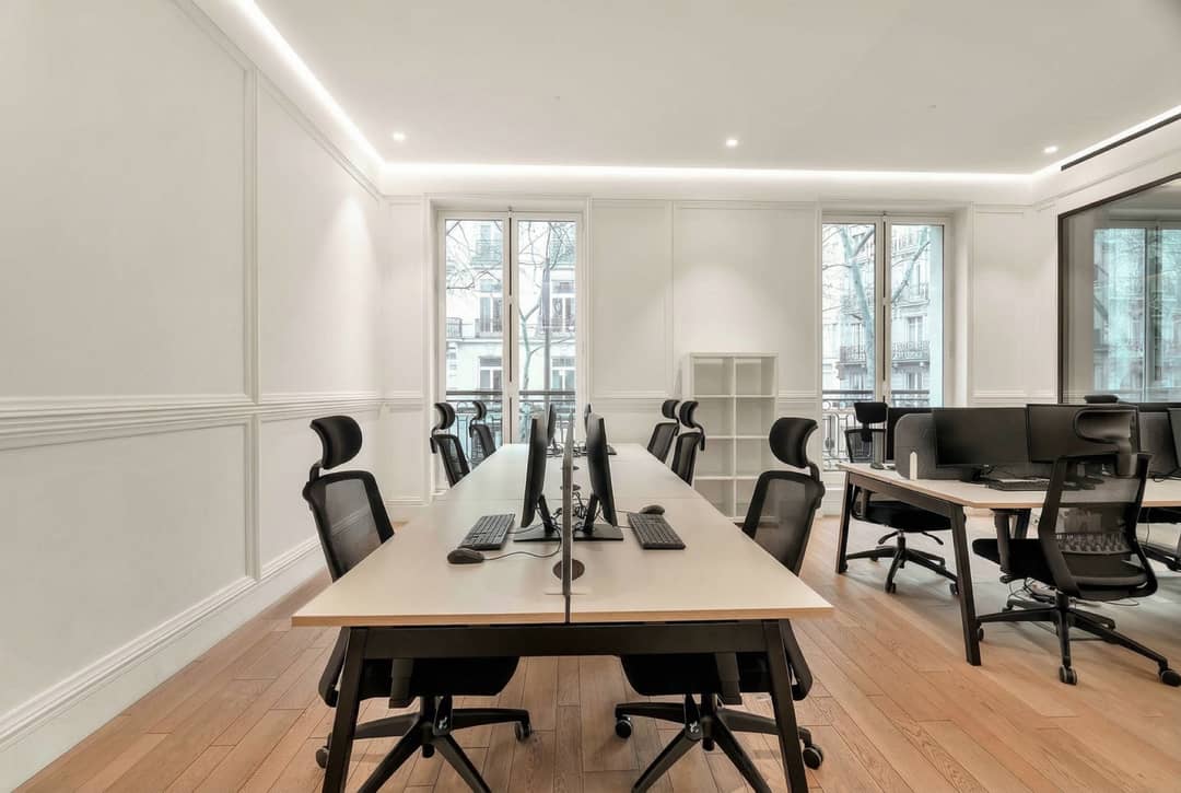 Bureau opéré 14 Av. Franklin Delano Roosevelt, Paris – photo 2