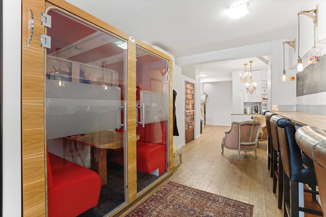 Bureau opéré 10 Rue des Renaudes, Paris – photo 5