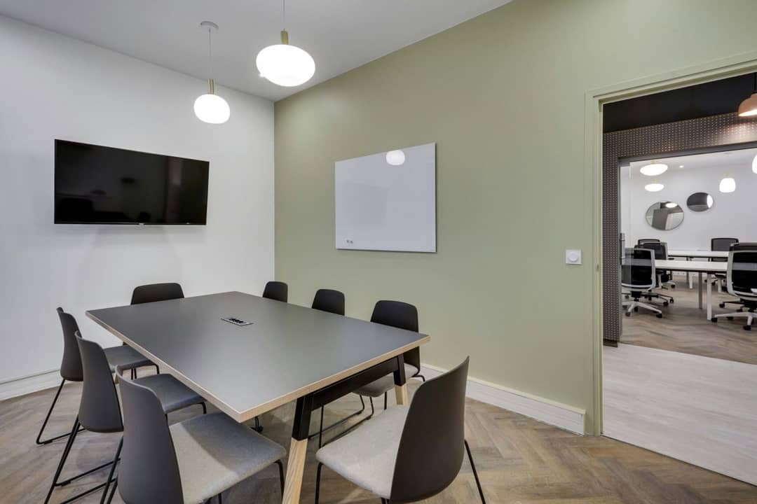 Bureau opéré 12 Rue Laugier, Paris – photo 1