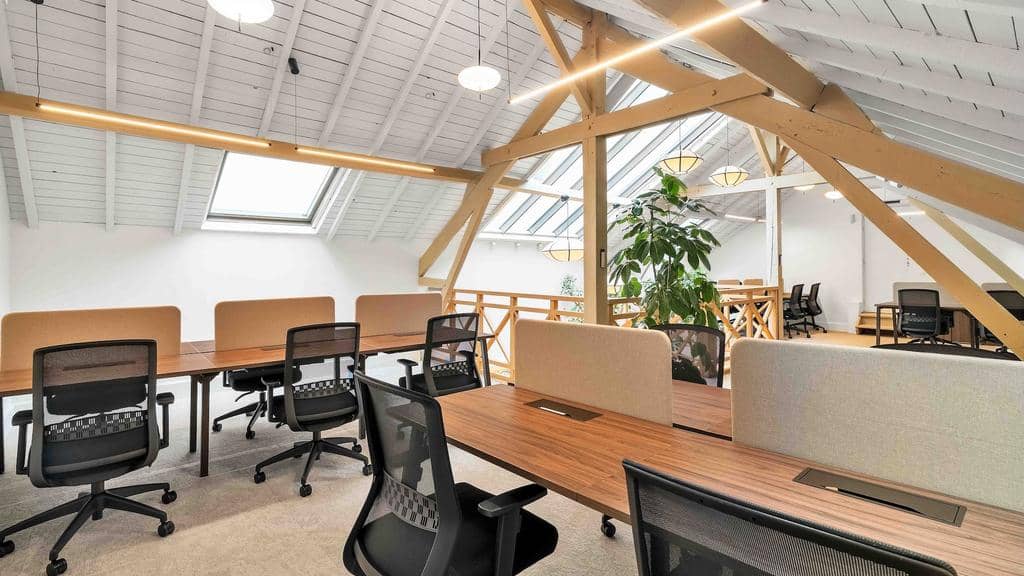 Bureau opéré 12 Rue Nollet, Paris – photo 2
