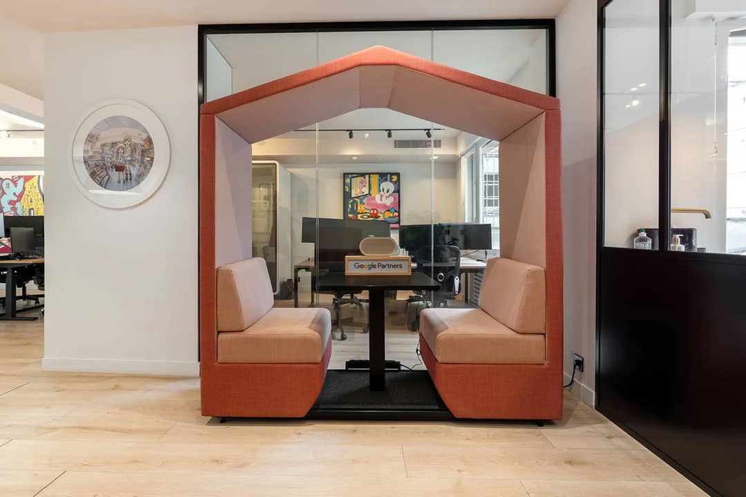 Bureau opéré 17 Rue du Colisée, Paris – photo 2