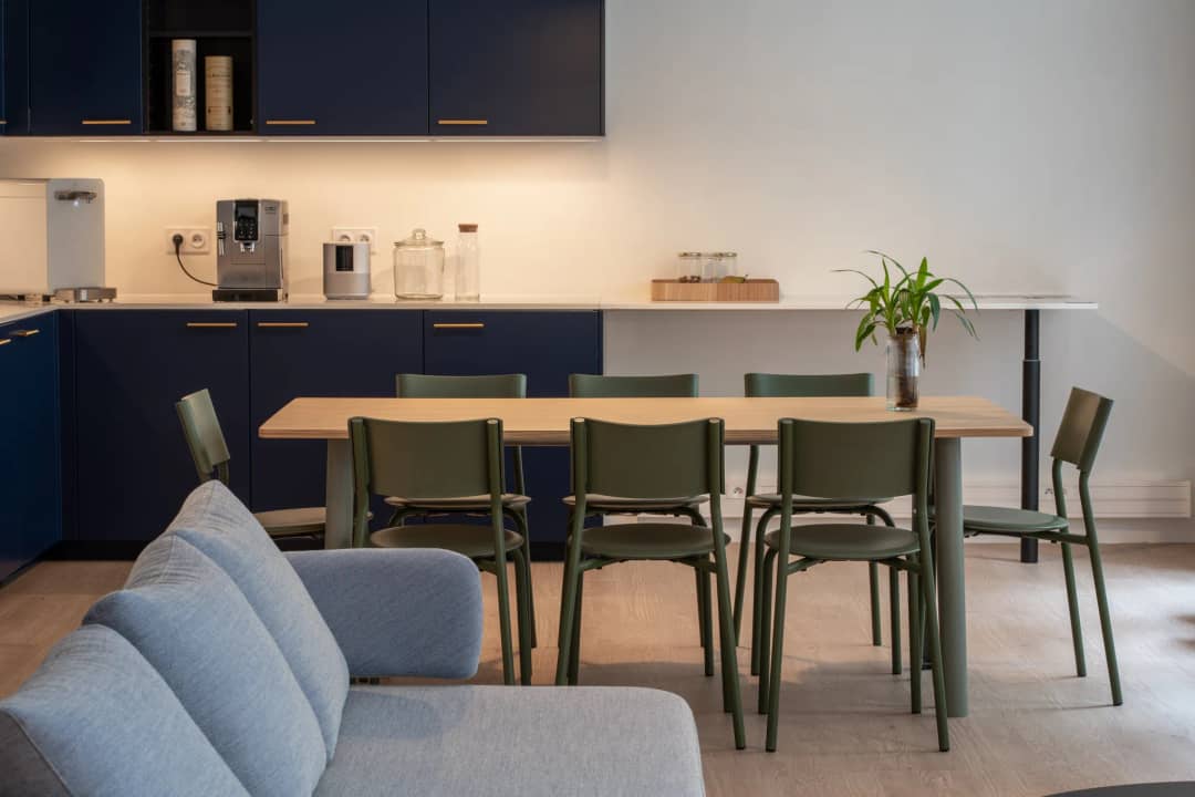 Bureau opéré 3 Rue de Liège, Paris – photo 1