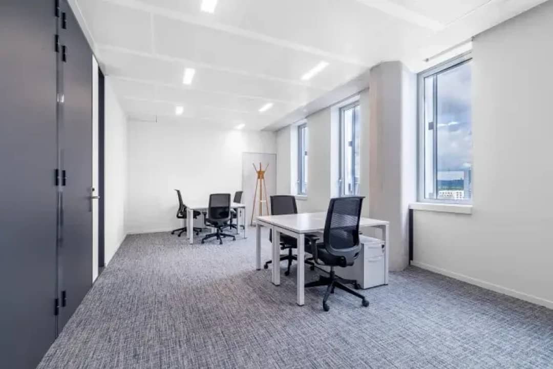 Coworking space at 18 Rue du Bourg Nouveau, Rennes – photo 4