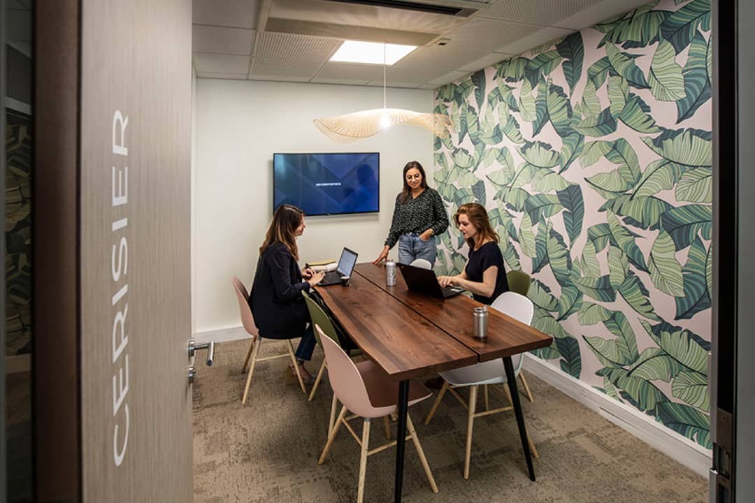 Coworking space at 93 Avenue Charles de Gaulle, Neuilly-sur-Seine