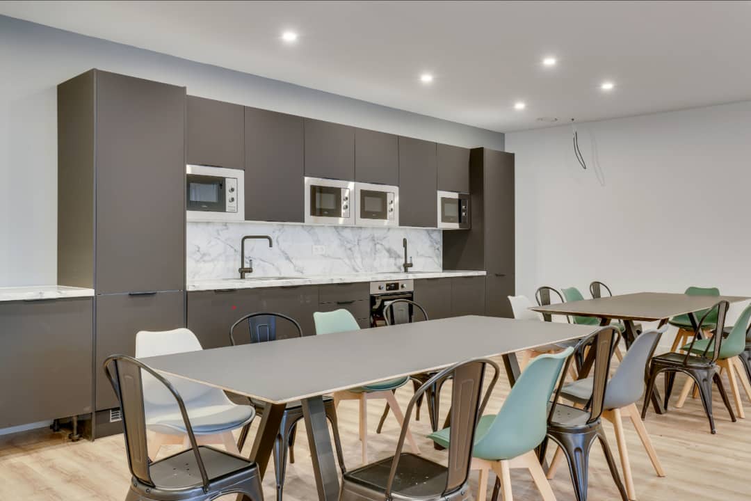 Bureau opéré 22 Avenue de Saint-Ouen, Paris – photo 2